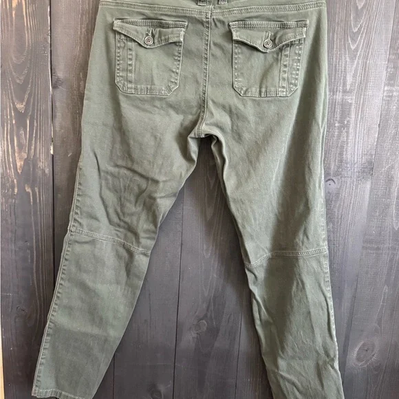 Women's Olive Green Cargo Pants - Picture 2 of 3